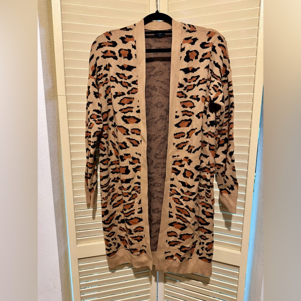 Animal Print Splendid Long Sweater size Med EUC